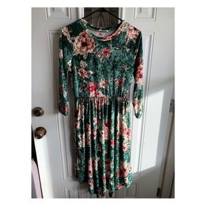 Floral velvet dress